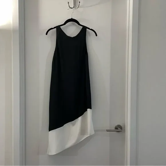 Club Monaco Quynh Asymmetrical Midi Dress | Black | Size: 00 - Picture 5 of 9